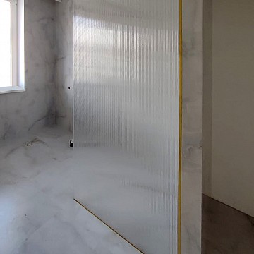  �524 ������������