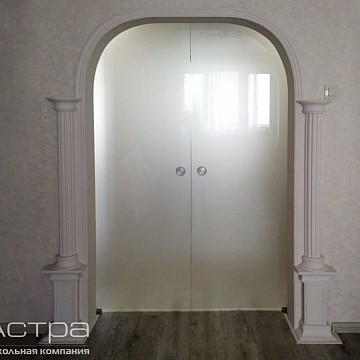 Стеклянные двери в118 Новороссийск
