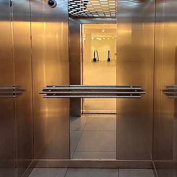  �472 ������������